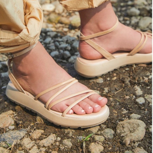 NWB Free People Vivienne Leather Strappy Platform Sandal Coral Sand Size 38 - Picture 8 of 10